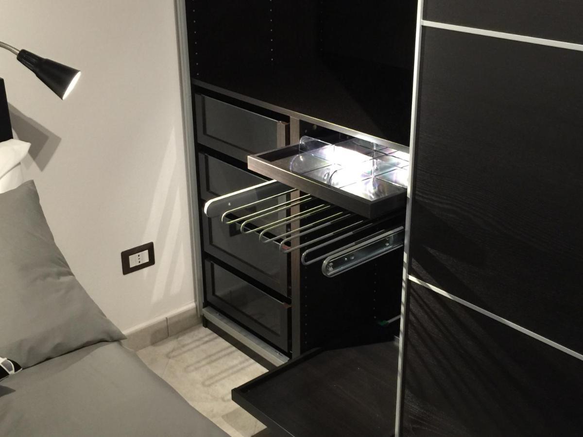 John Sea Suites Giardini Naxos Bagian luar foto